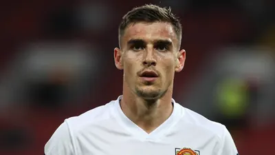 Leeds United manager Daniel Farke rotated his squad for the Brighton clash, with Nico Elvedi making his first Premier...