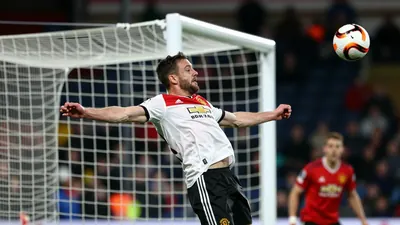 Leeds United defeated Augsburg 4-0 in their final preseason friendly, showcasing their clinical finishing and dominant...
