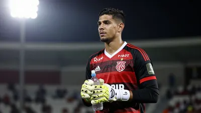 Leeds United goalkeeper Lucas Perri's transfer to Torino is in jeopardy as Marseille enter the fray