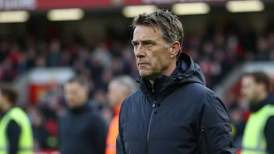 Leeds United manager Daniel Farke praised his team's resilience after they fought back to draw 1-1 with Brentford in the...