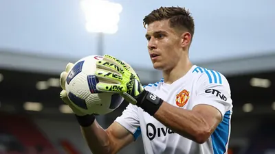 Leeds United are reportedly considering a five-player shortlist for a new goalkeeper, while Celtic have made a £9m bid...